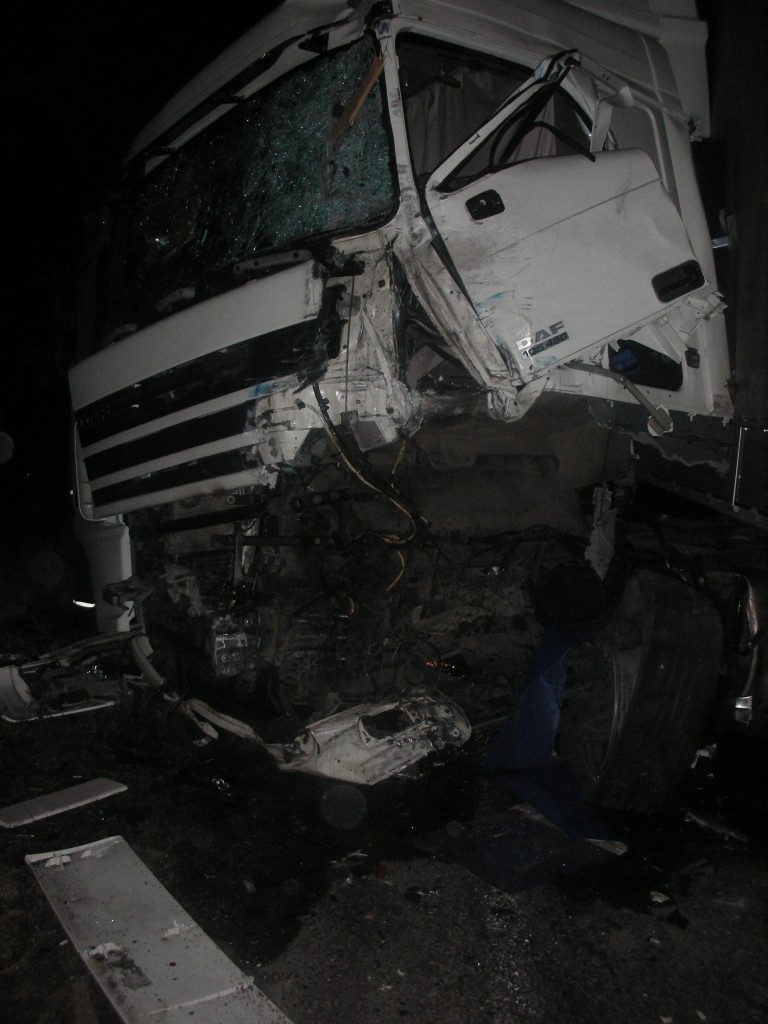 ДТП на 106 км. трассы Одесса - Рени: водитель фуры уснул за рулем (фото)