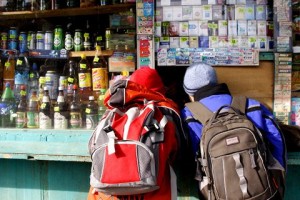 Измаил: выявлены торговые точки, продающие алкоголь и сигареты несовершеннолетним