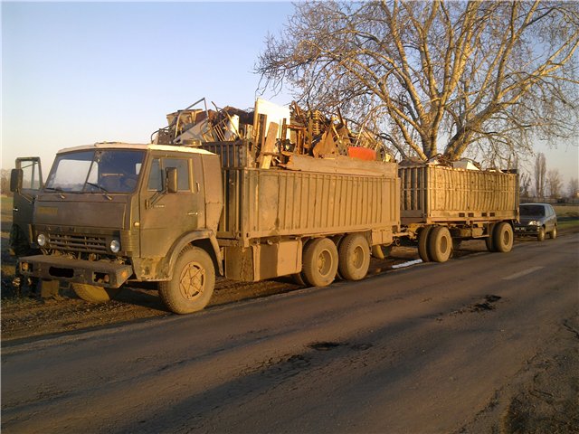 Силами измаильского порганотряда задержан «КамАЗ» с 18 тоннами металлолома (фото)