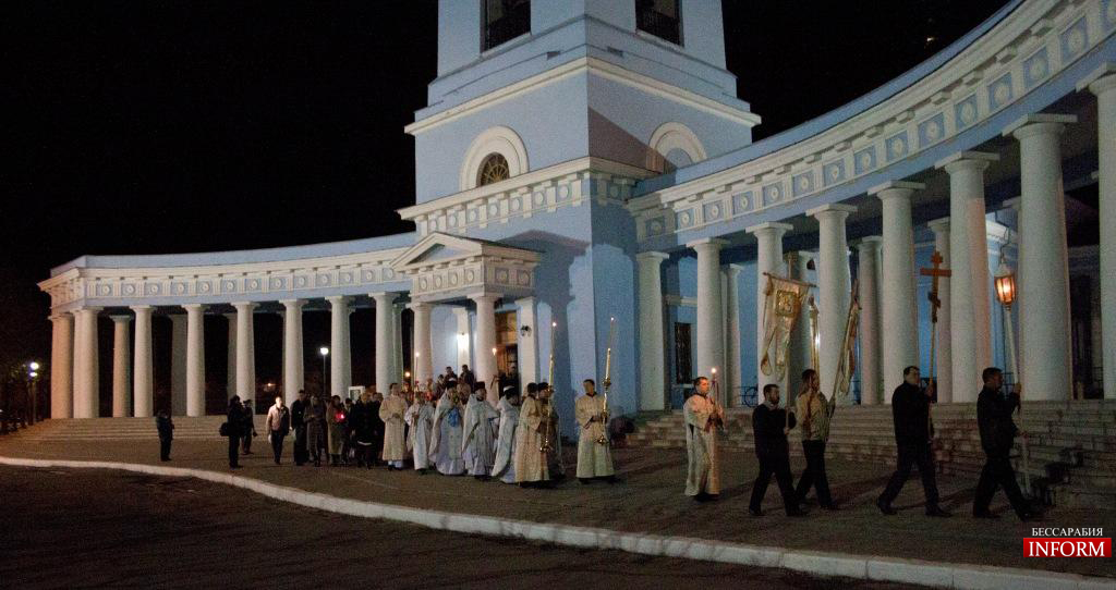 Измаил православный: как люди святили "пасхальную корзину"