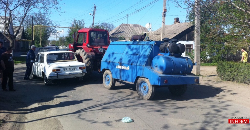 ДТП: в Измаиле трактор атаковал "копейку"