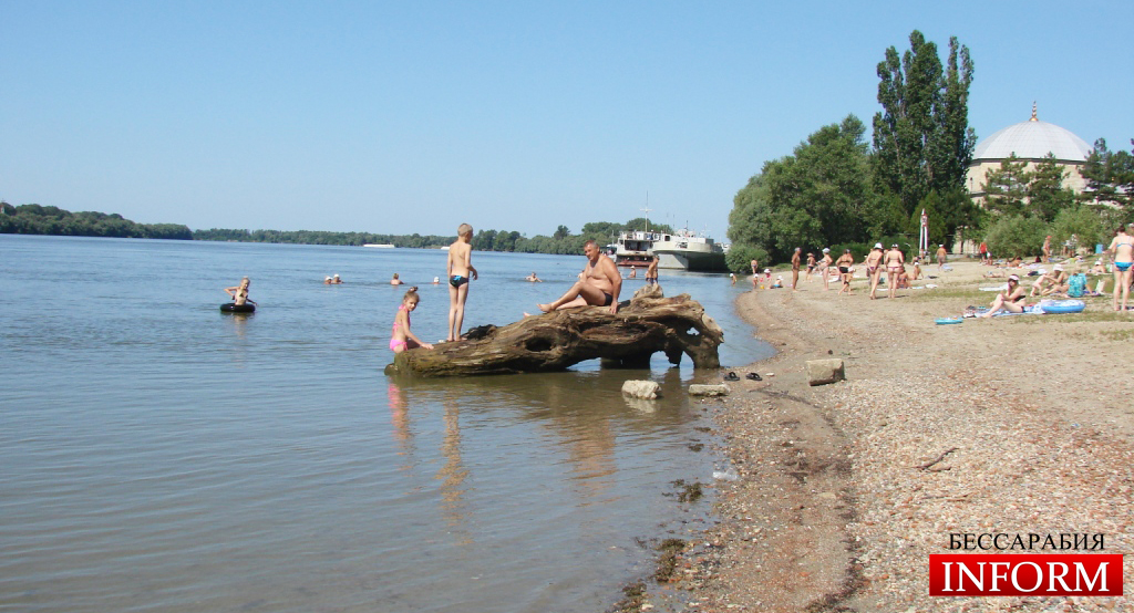 Измаил: День Дуная начался с праздничного заплыва. ФОТО
