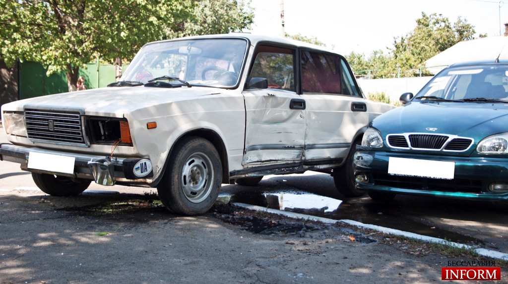 Двойное ДТП в Измаиле: за один час пострадало 5 машин. ФОТО