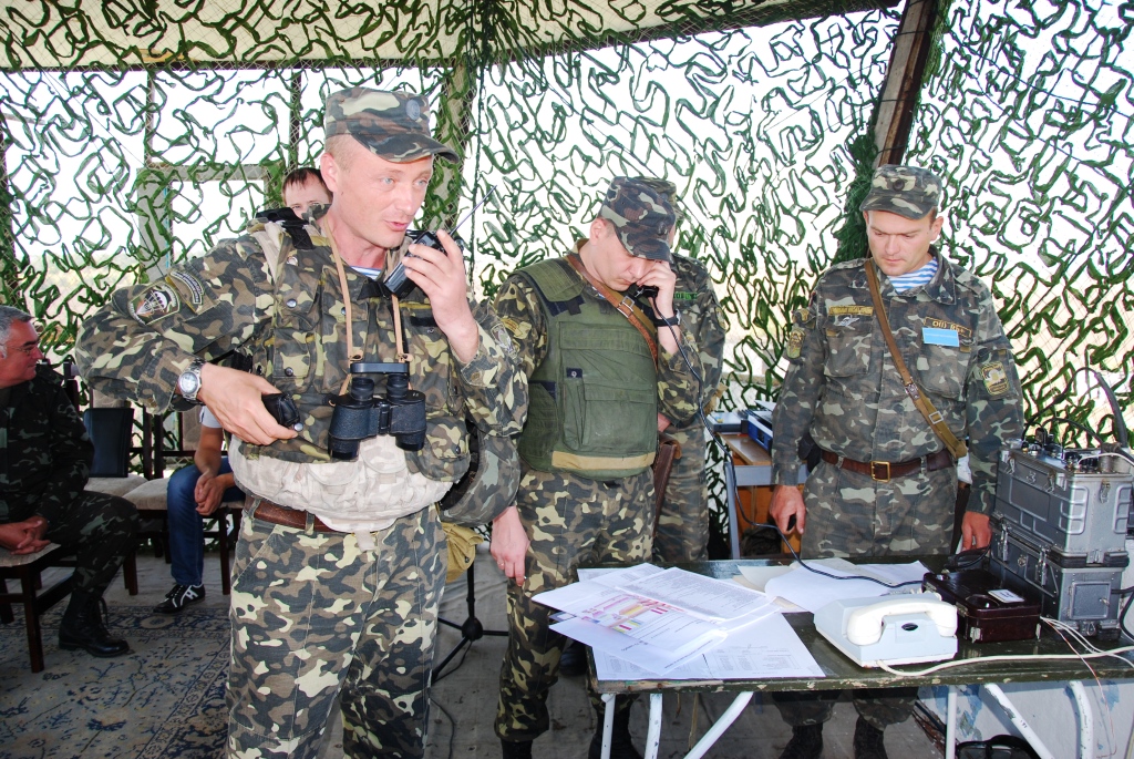 Болградский аэродром захватила вооружённая группировка