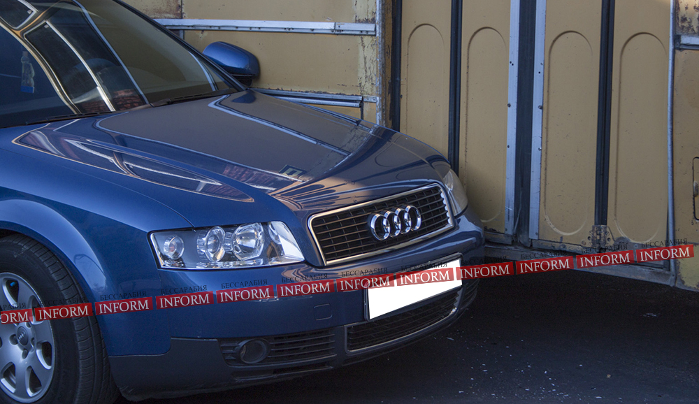 ДТП в центре Измаила: "Ikarus" не поделил дорогу с "Audi A4"