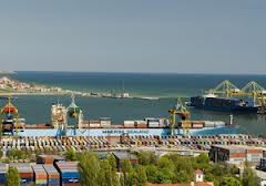 Ильичёвский порт направил 35,3 млн долларов на выполнение колдоговора