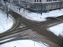220px-Crossroad_in_winter_2