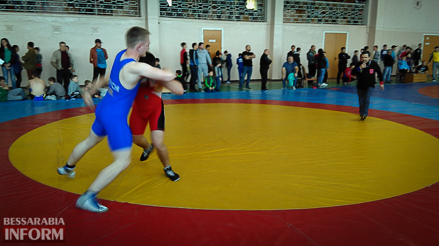 Международный турнир по вольной борьбе прошел в Измаильском районе