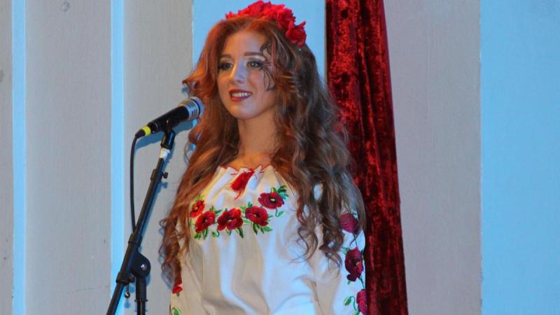 Сногсшибательные бессарабские красавицы: фоторепортаж с шоу-конкурса «Мисс Аккерман-2017»