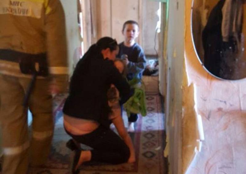 В Белгород-Днестровском маленький брат с сестрой поставили на уши соседей и спасателей