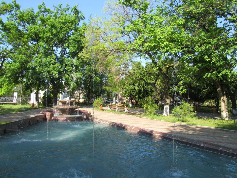 В Аккермане заработал фонтан в Михайловском сквере