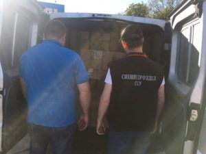 Крупная партия контрабандных сигарет из Приднестровья была изъята на подъезде к Одессе