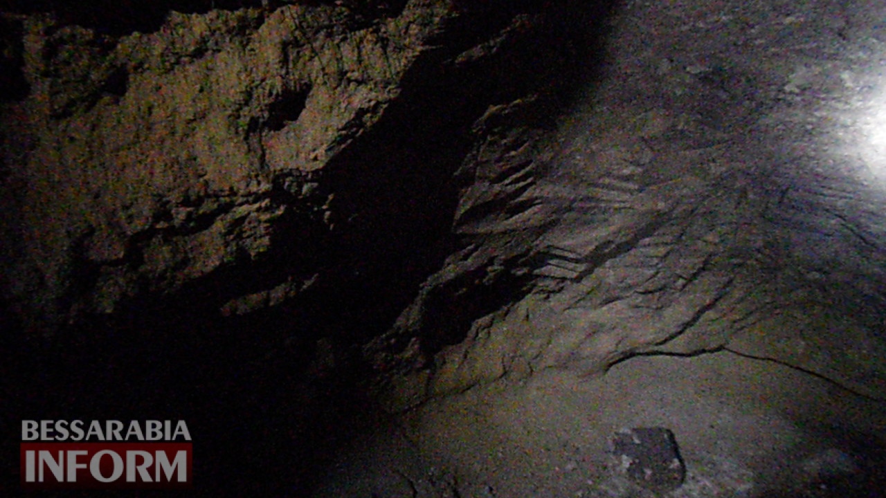Болградский р-н: в результате очередного обвала в селе Кубей были обнаружены новые подземные ходы
