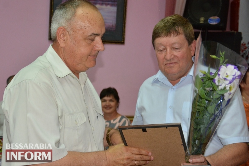 Ко Дню госслужбы в Измаиле наградили лучших районных чиновников