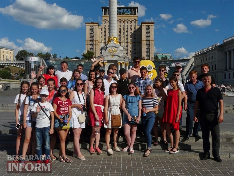 Наши в "Силиконовой долине": одаренные дети Бессарабии побывали в самом инновационном месте Украины