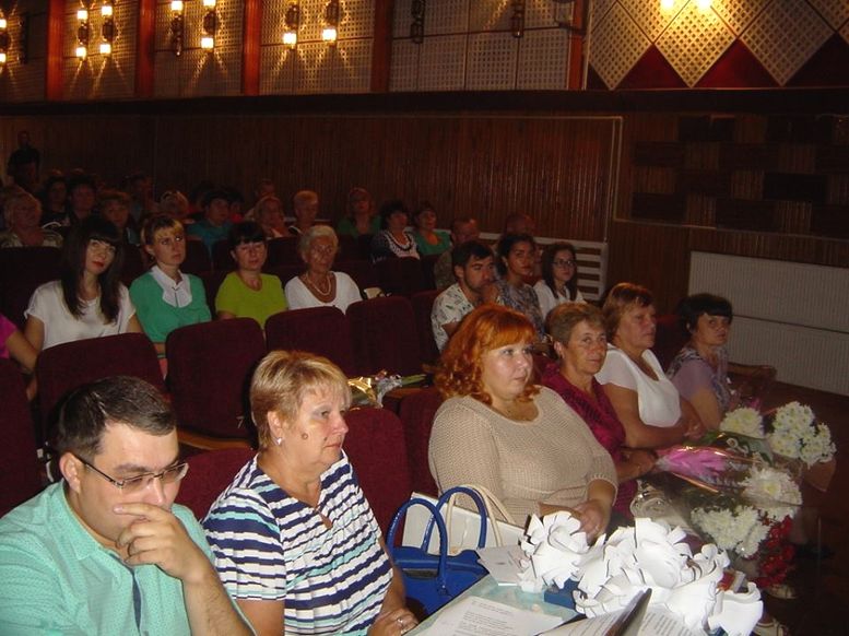 Педагоги Саратского района приняли участие в итоговой августовской конференции