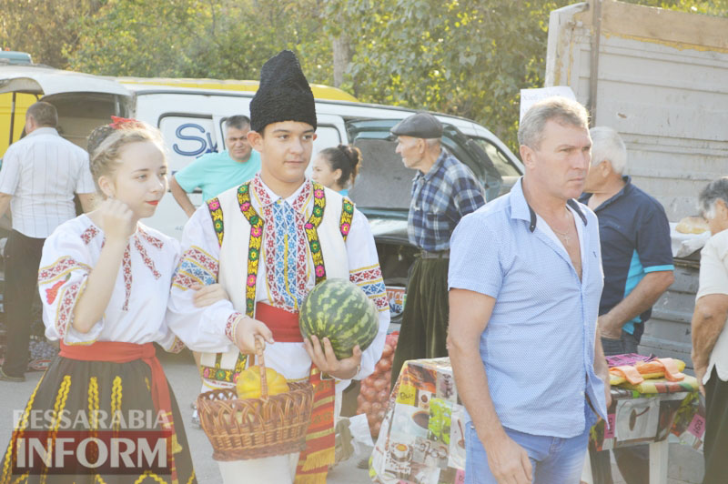 "Бессарабская ярмарка" в Килии прошла с песнями, хлопками, розыгрышами и выгодными покупками