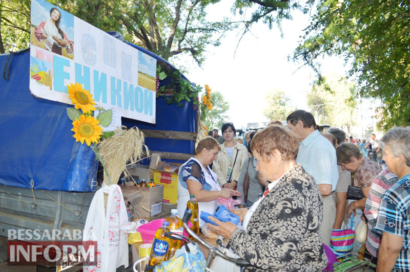 "Бессарабская ярмарка" в Килии прошла с песнями, плясками, розыгрышами и выгодными покупками