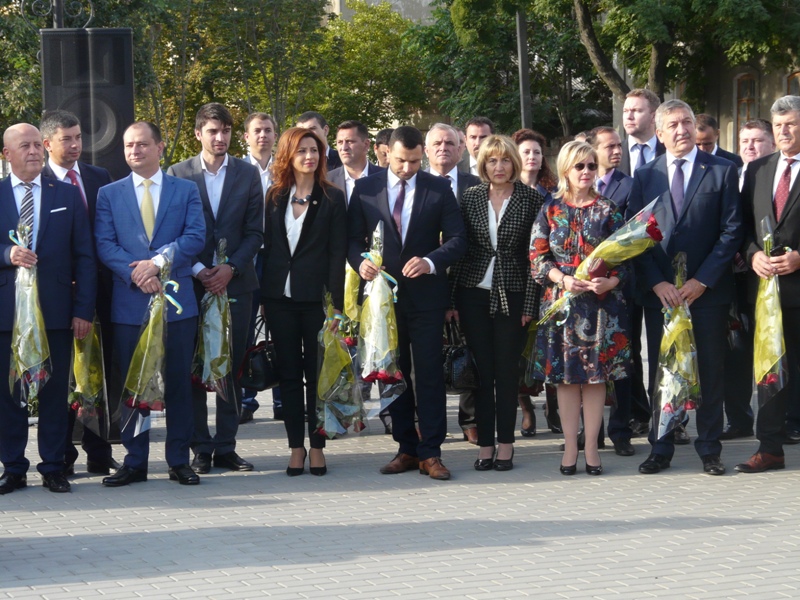 Столица Придунавья отмечает 427-й день рождения: широкое празднование началось с самого утра