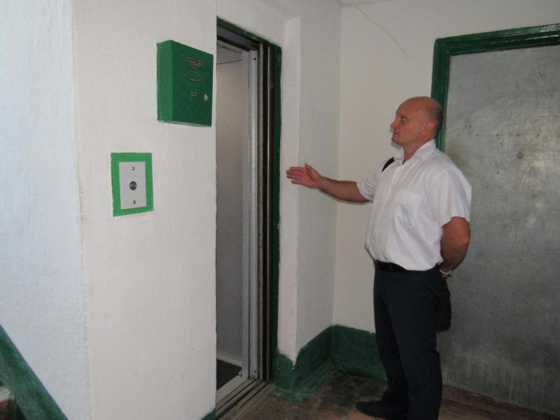 В Белгороде-Днестровском модернизируют лифты в многоэтажках