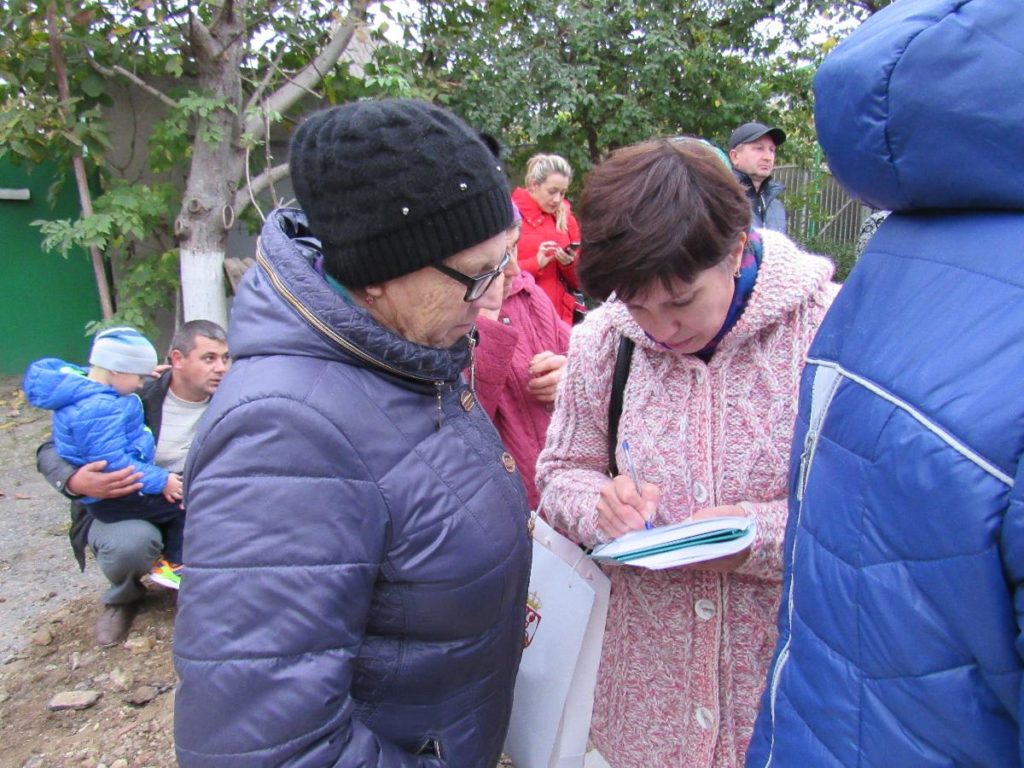 Мэр Аккермана Алла Гинак встретилась с жителями реставрируемой улицы Тираспольской