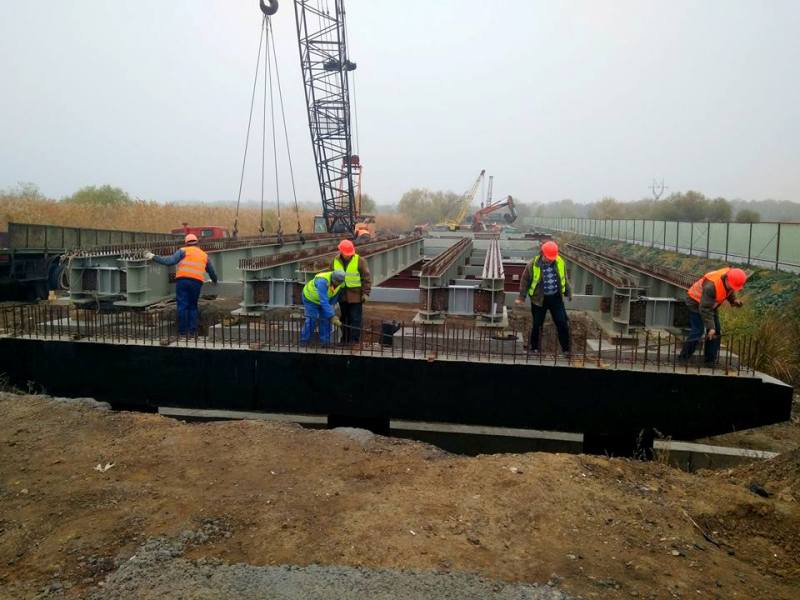 Глава САД проверил ремонт моста в районе Паланки - прогнозов о завершении строительства не дал