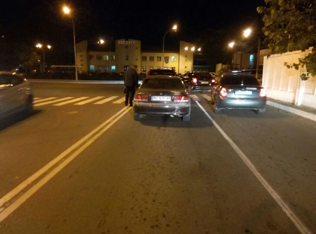 ДТП в Измаиле: на Репина Mazda "догнала" Nissan