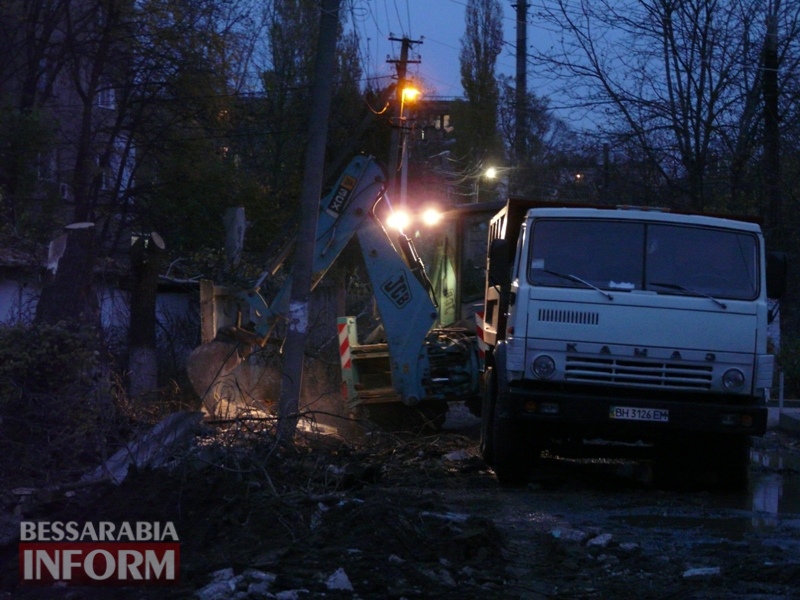 В Измаиле снесут "нахал-гаражи" возле военкомата - участок улицы Куликова будут расширять