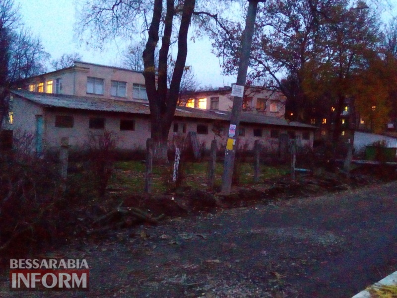 В Измаиле снесут "нахал-гаражи" возле военкомата - участок улицы Куликова будут расширять