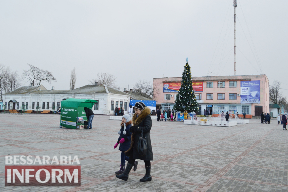Килия отщедровала – на Центральной площади прошел "Фестиваль щедривок и колядок" (фоторепортаж)