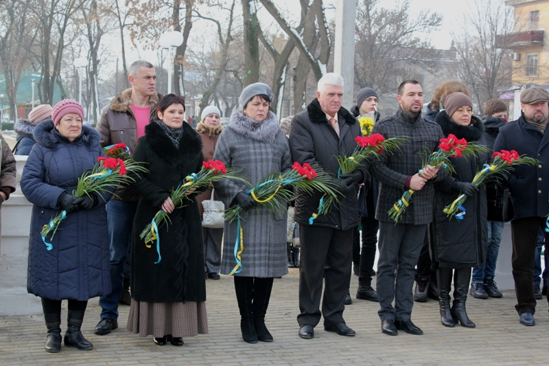 Скорбная дата: ко Дню памяти Героев Крут в Измаиле состоялась церемония возложения цветов