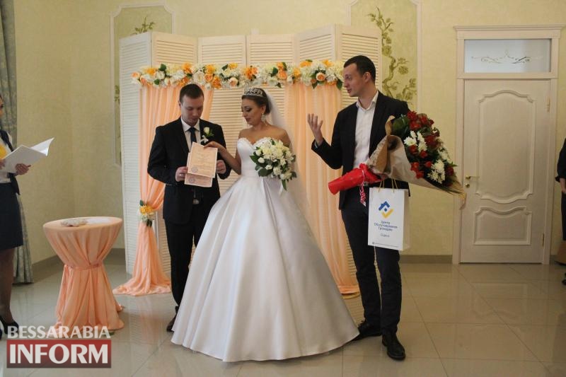Экспресс-браки в Измаиле: Центр обслуживания граждан провел в отеле «Бессарабия» первое бракосочетание