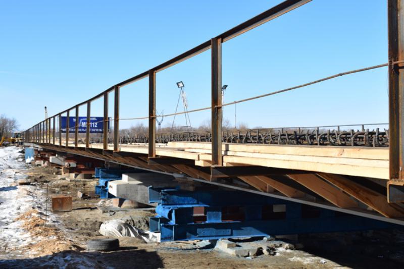 Глава облавтодора проинспектировал ход ремонтных работ на мосту возле Паланки на трассе Одесса-Рени