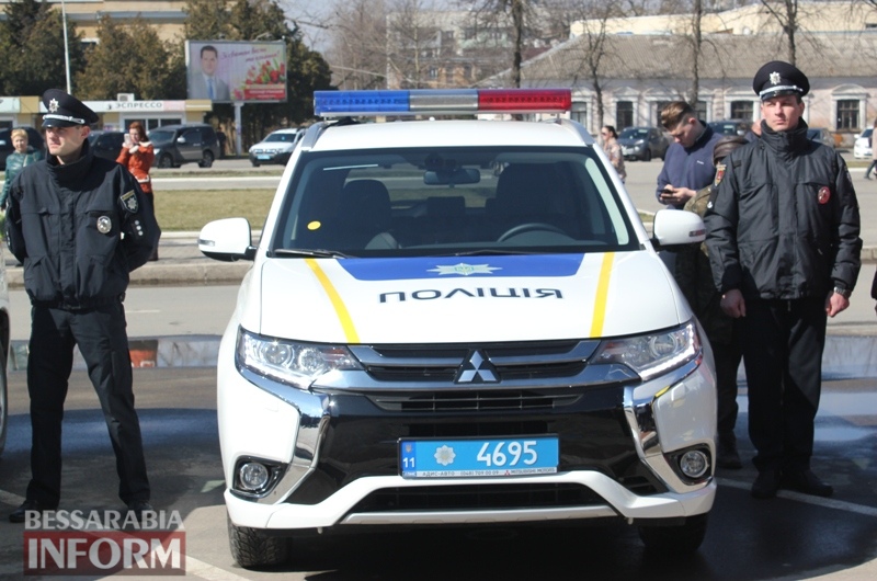 В Измаиле представили патрульную полицию: "синие маячки" уже сегодня начнут ездить по огороду