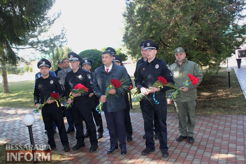 Руководство полиции страны и области почтило память легендарного измаильского пограничника