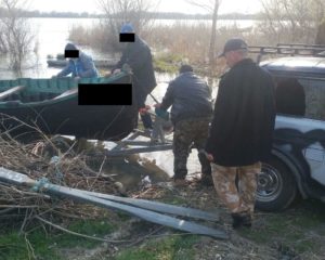 Вилковские пограничники задержали рыбаков-браконьеров на Дунае