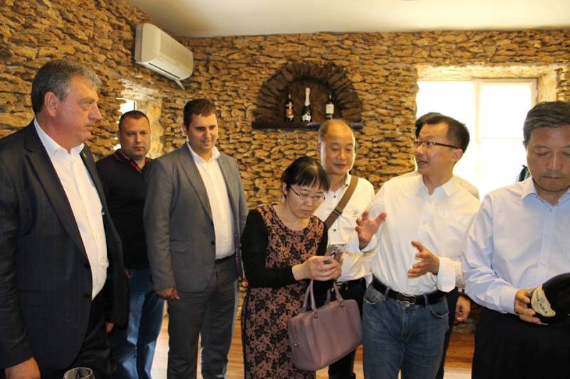 Бизнесмены из Китая заинтересовались перспективами инвестировать в экономику Саратского района