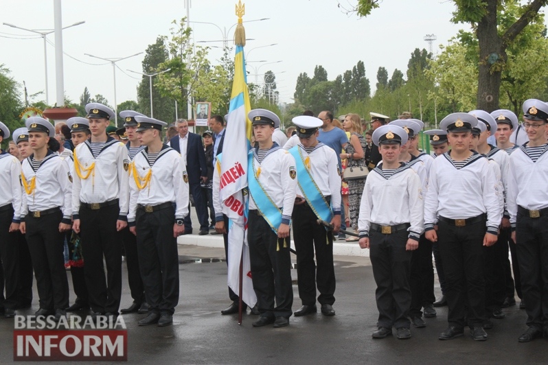 День Победы в Измаиле: праздничное шествие, возложения венков, "полевая" кухня и никаких провокаций