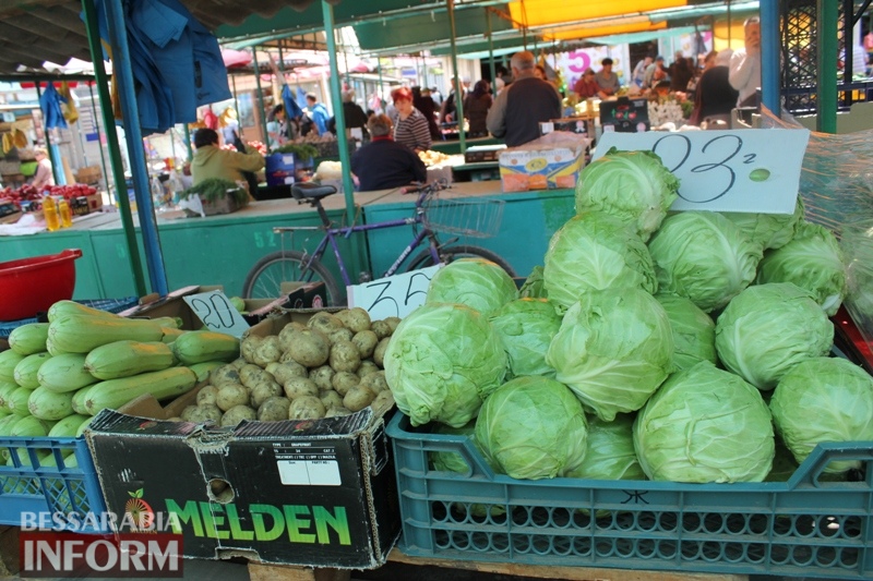 Первая клубника и молодые овощи: обзор цен в Измаиле.