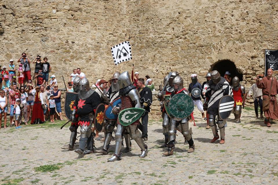 «AKKERMAN FEST»: в Аккерманской крепости прошел масштабный средневековый фестиваль (фоторепортаж)