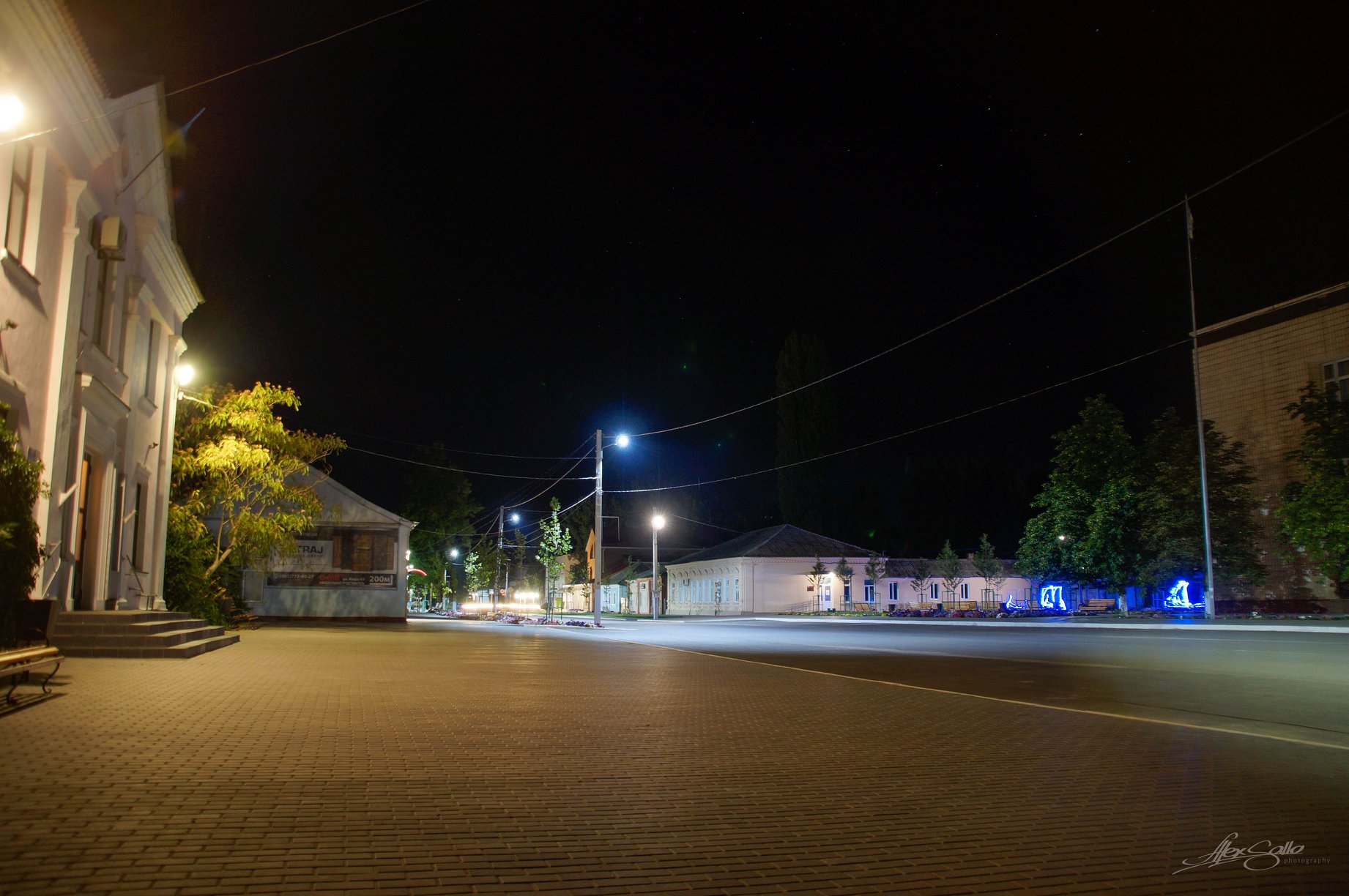 Пока огород спрос: фотопрогулка по ночной Килии