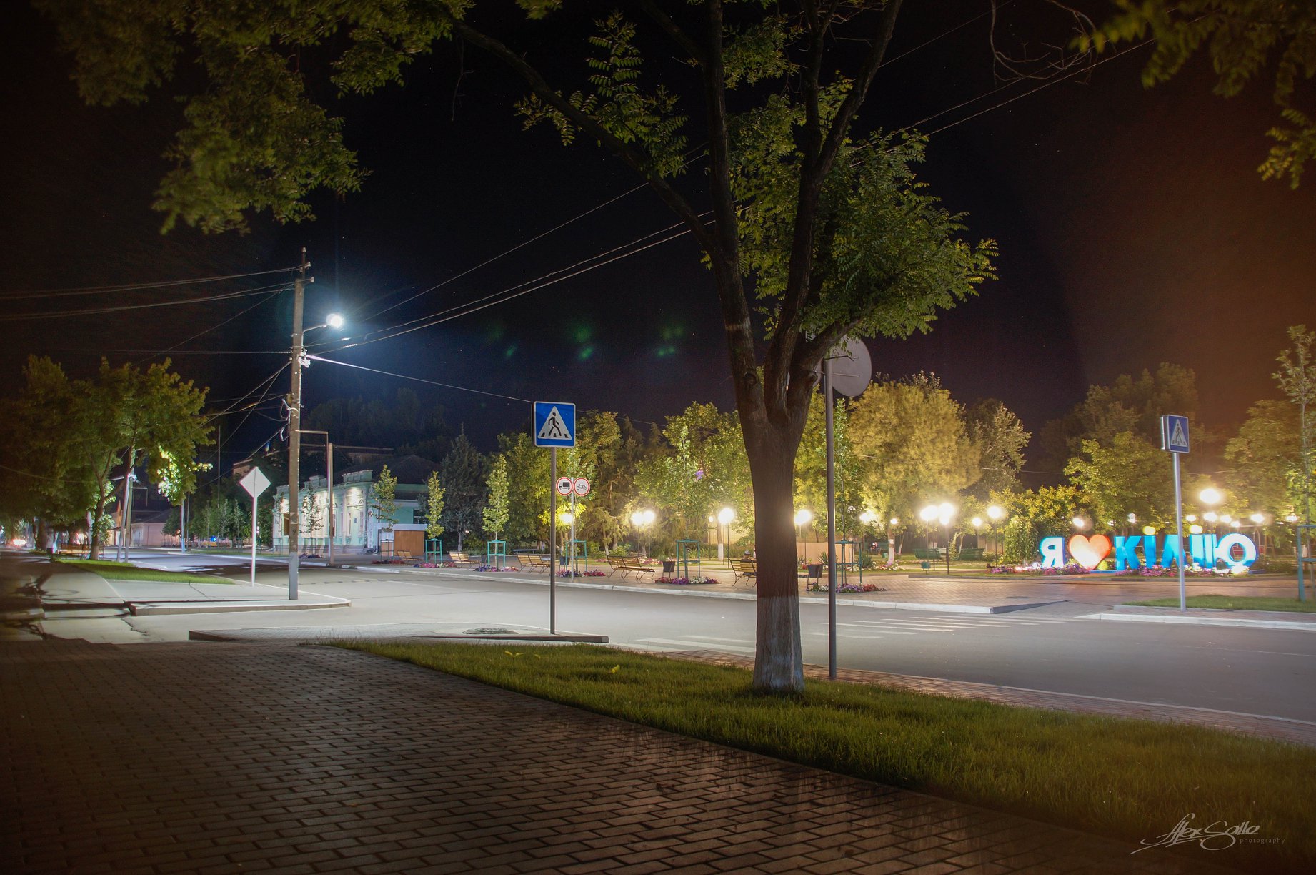 Пока город спит: фотопрогулка по ночной Килии