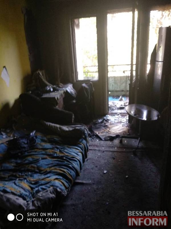 В Измаиле на улице Клушина полностью выгорела квартира, погиб мужчина