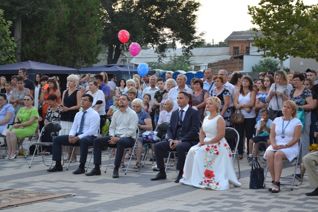 В Болградском районе прошел II районный фестиваль творчества "Всем сердцем с Украиной"