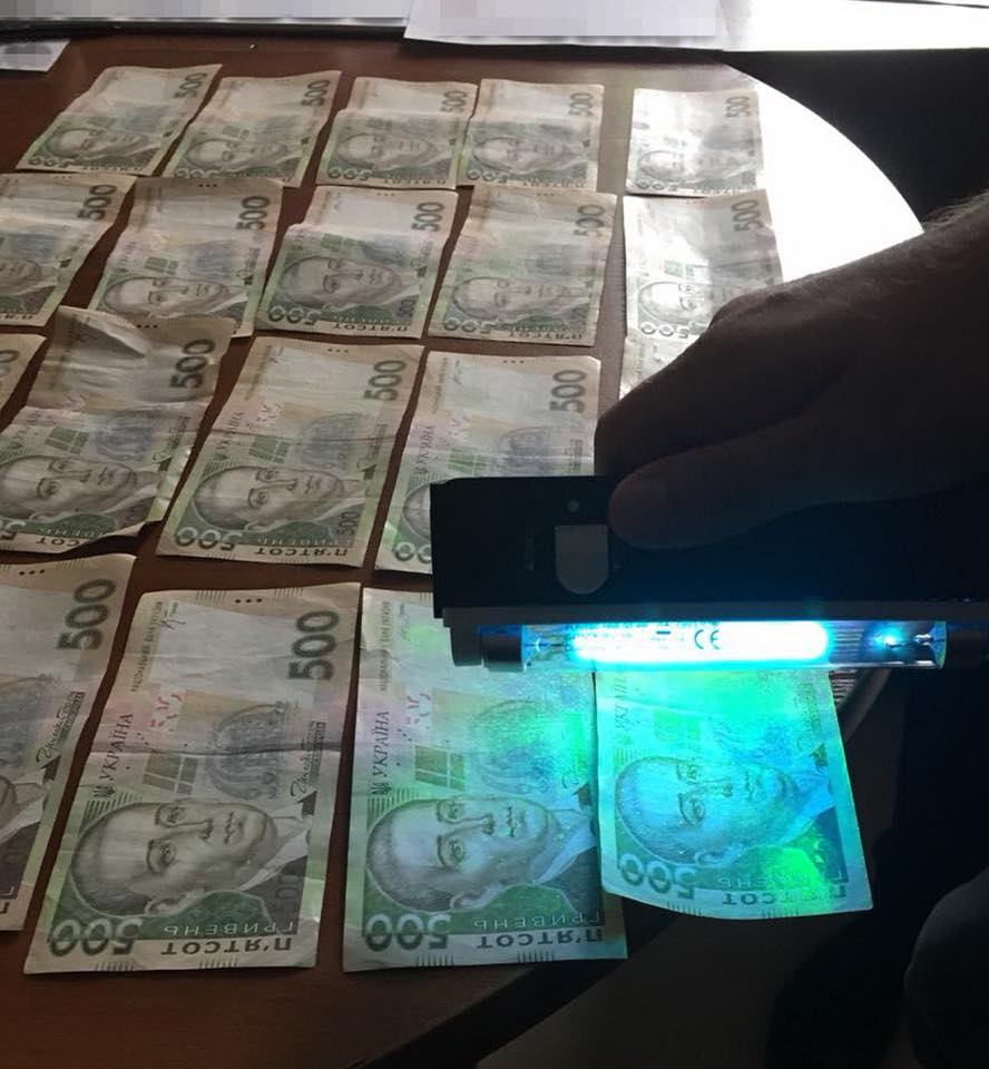 В Одесской области СБУ задержала на взятке 15 тысяч гривен инспектора ГСЧС