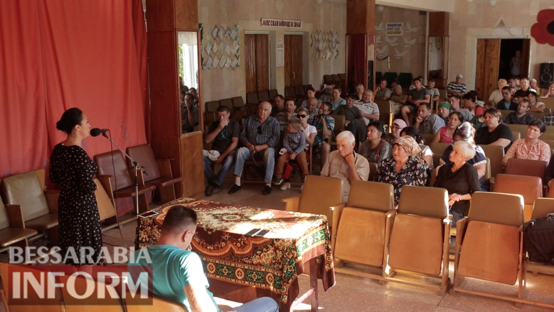 В Десантном состоялась сходка жителей села, на которой окончательно рухнули коррупционные схемы использования госземли