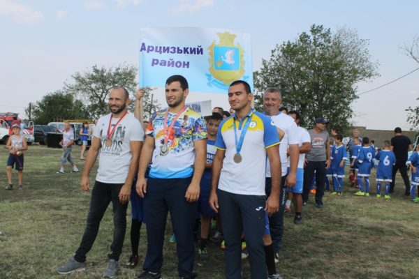 Чемпионы - по перетягиванию каната и серебро - волейбол: Арцизский район привез с "Бессарабских игр" две медали