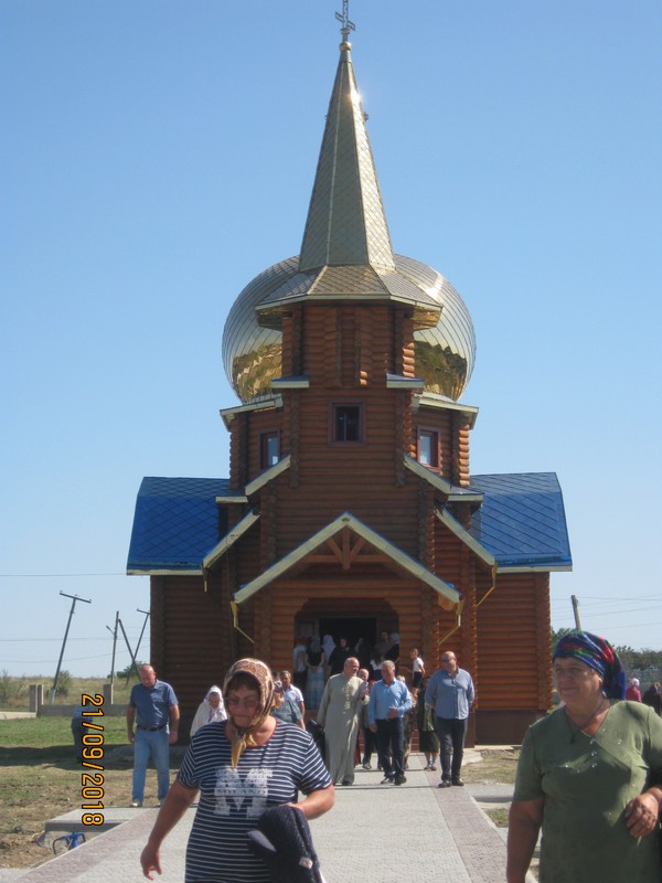 Самая необычная и красивая в округе: в Саратском районе открыли новую церковь