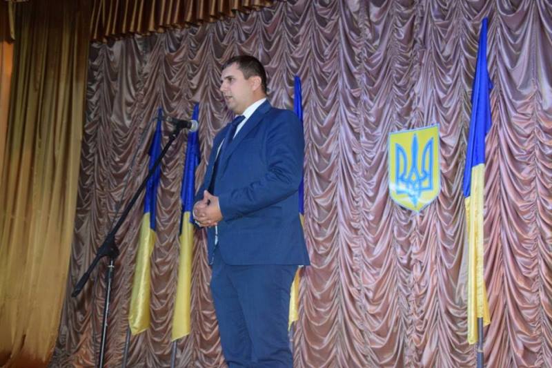 В Сарате для призывников организовали торжественные проводы в ряды украинской армии