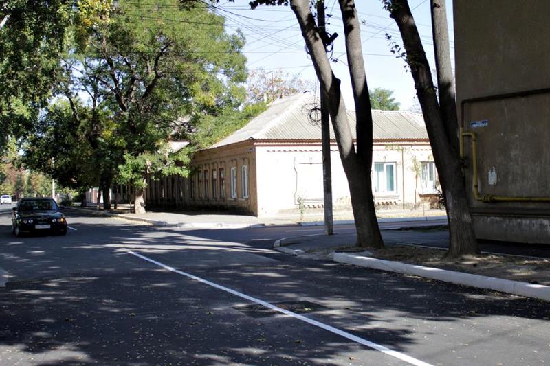 В Измаиле продолжается начатый в прошлом году ремонт улицы Кишиневской